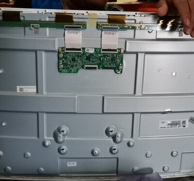 BN95-02708B | TV Display Panel