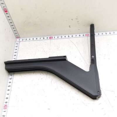 BN96-53100A | TV Stand Top Right Cover
