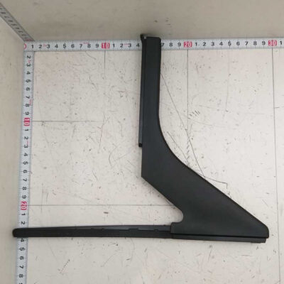 BN96-53106A | TV Stand Top Right Cover