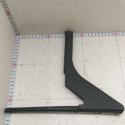 BN96-53106C | TV Stand Top Right Cover