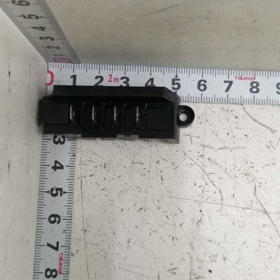 DJ97-02989A | Vacuum Cleaner Bespoke Jet Bot AI+ Terminal Holder