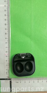 GH98-47595A | Galaxy Buds2 Upper Cradle Charging Case
